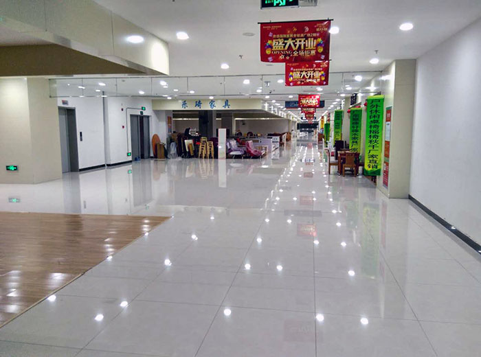 金艾陶瓷砖品牌工程案例鉴赏：武汉金盛国际家居?金银湖广场