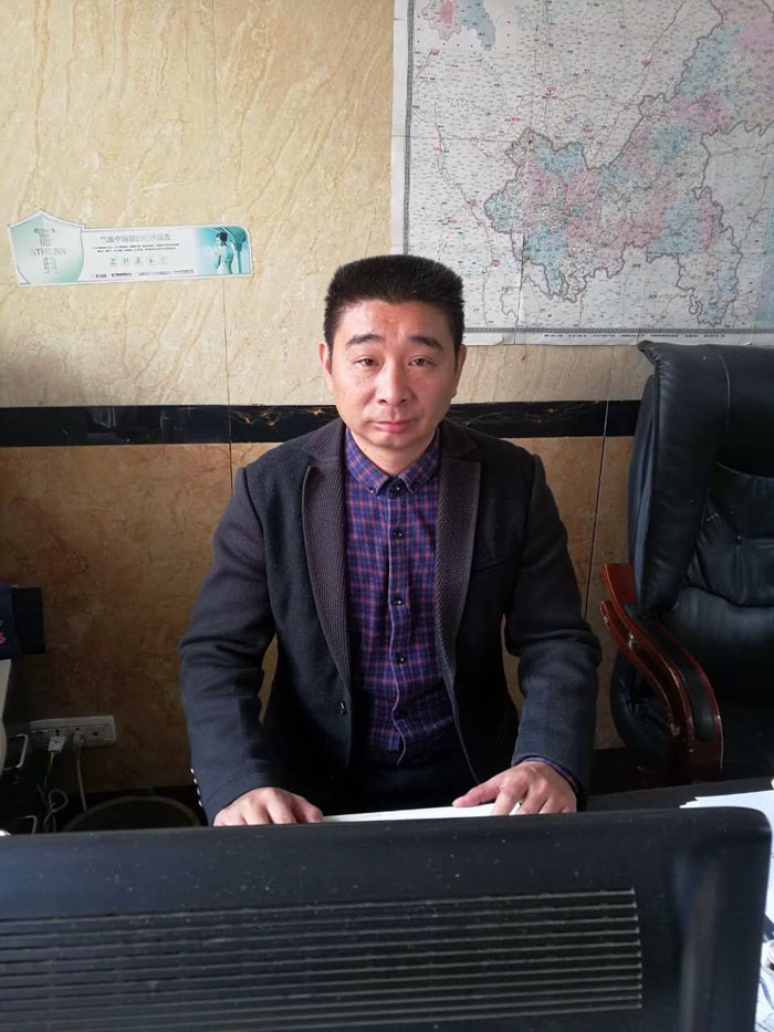 金艾陶瓷砖重庆大足区代理商胡洪军:没有做不成的事,只有不会做事的人